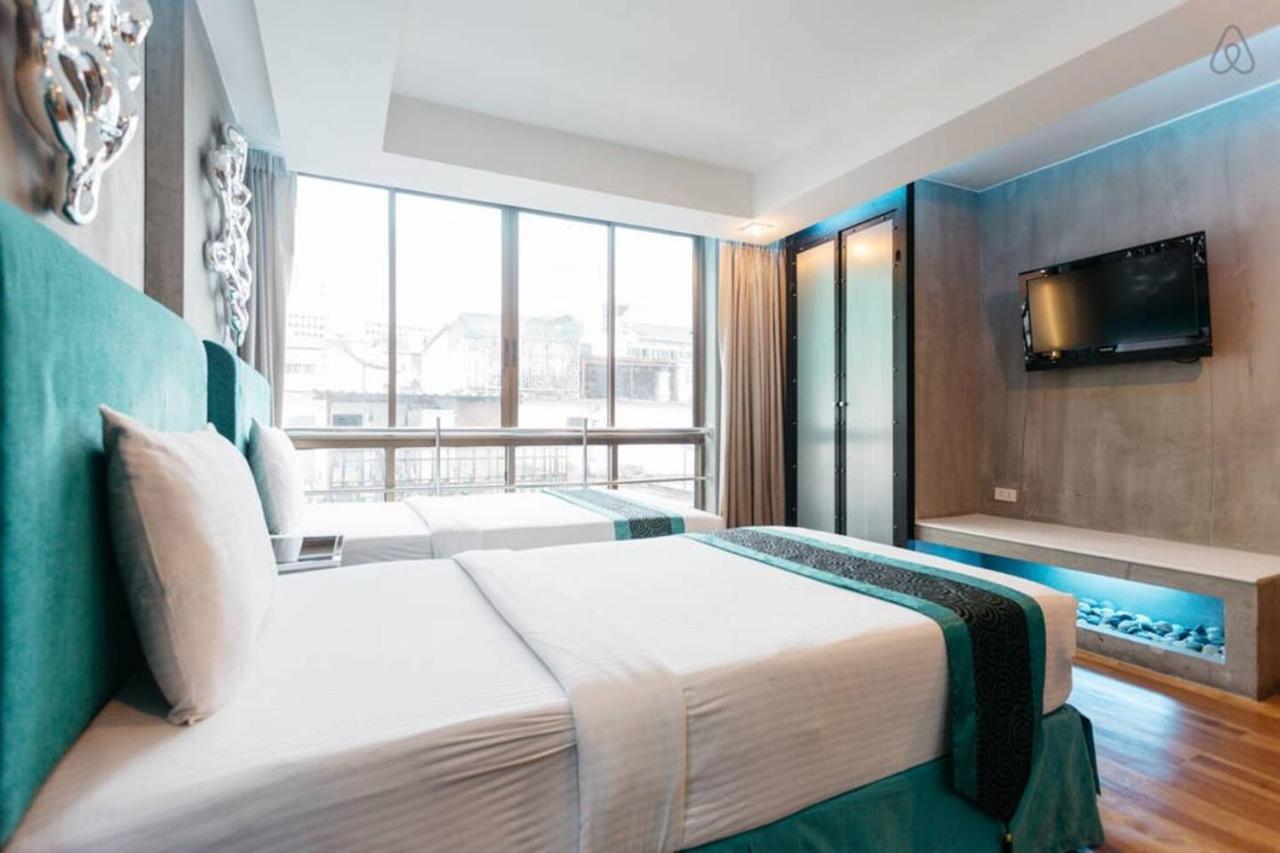 Blutique Hotel Банкок Екстериор снимка