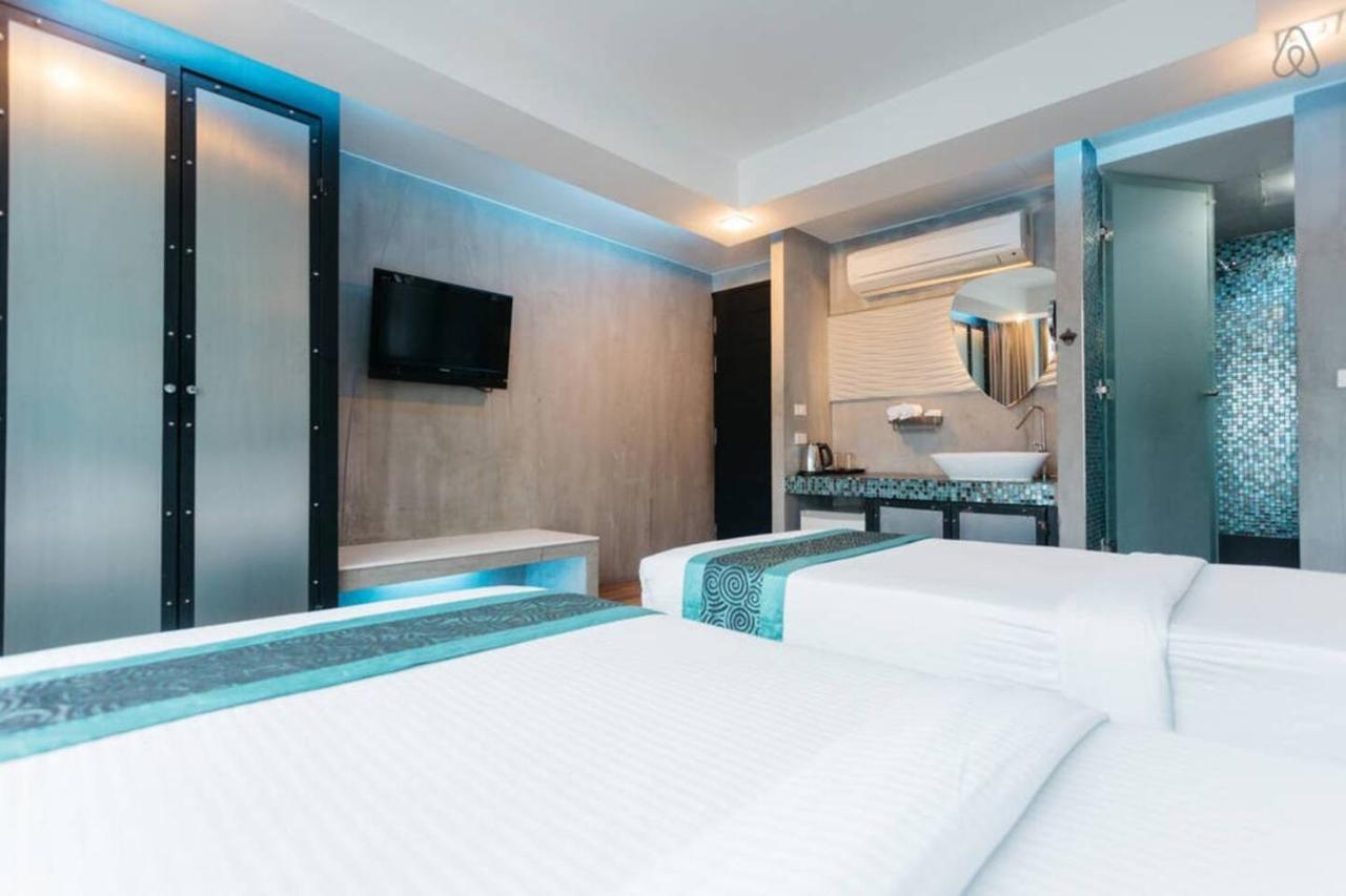 Blutique Hotel Банкок Екстериор снимка