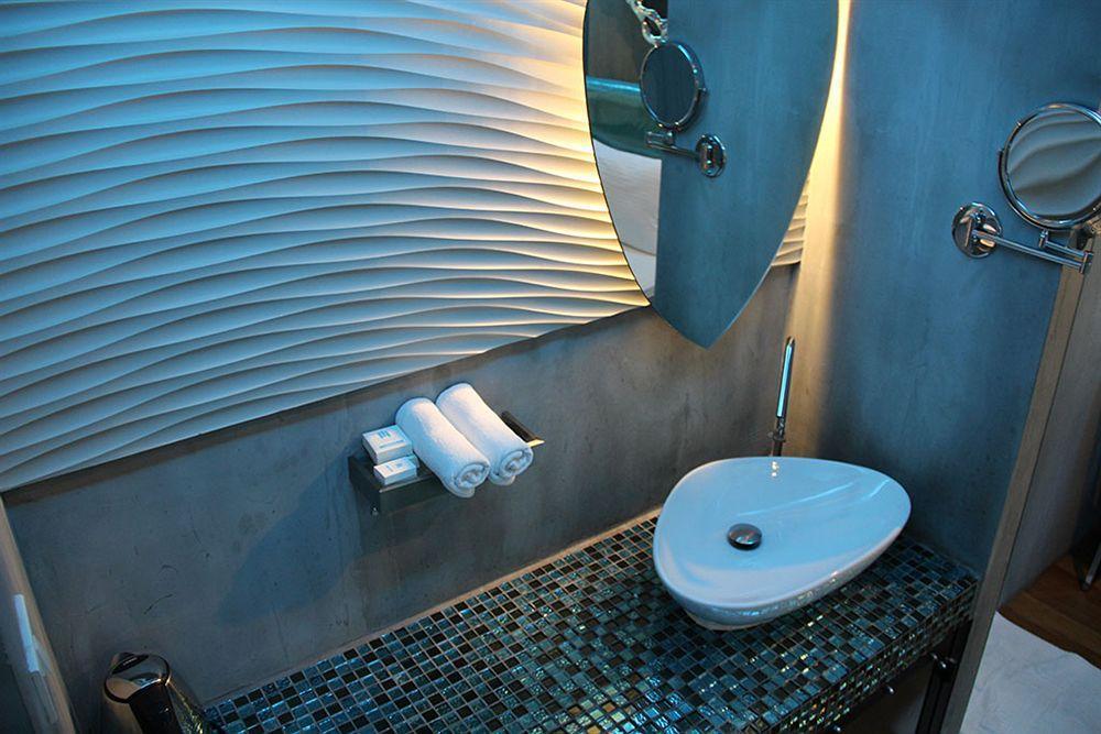Blutique Hotel Банкок Екстериор снимка